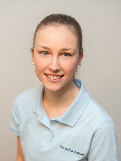 Christina Herold border=